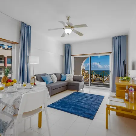 Casa Azul 3 - Senhora Da Rocha, Algarve Apartment